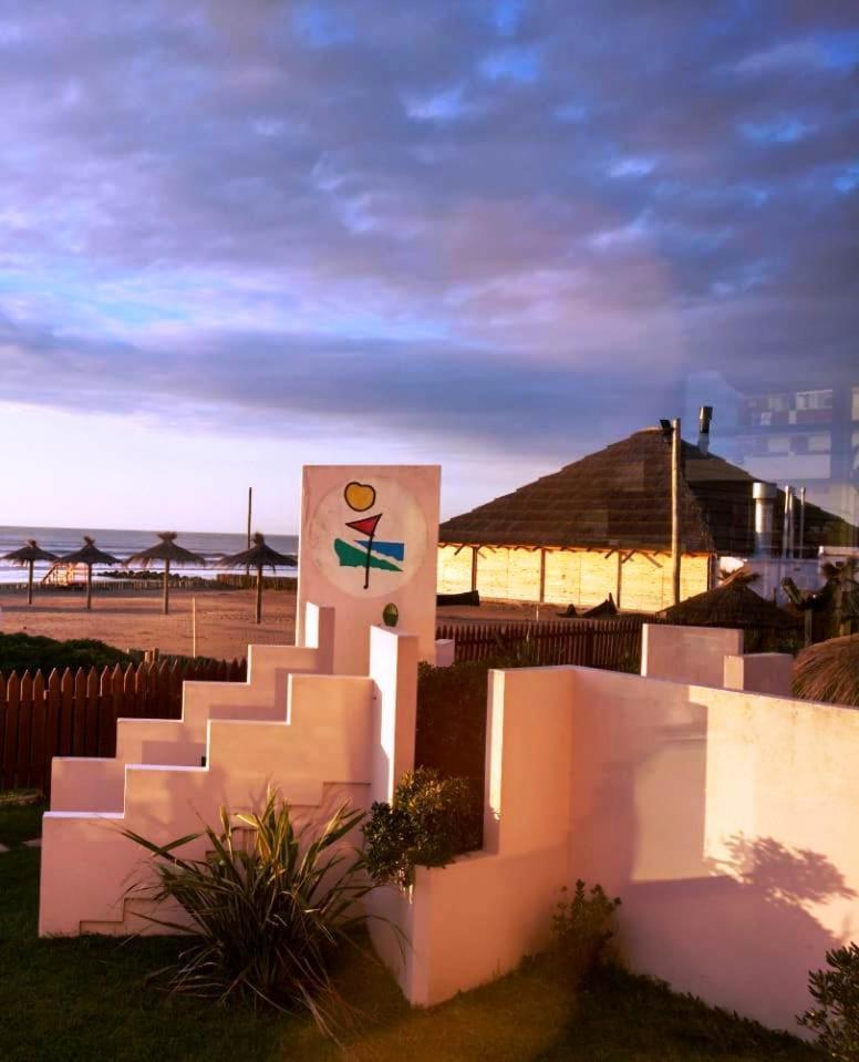 סנטה טרסיטה Hotel Golf Internacional מראה חיצוני תמונה